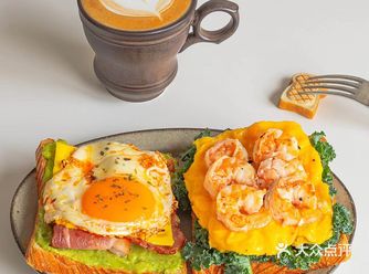 brunch双拼开放式三明治&热拿铁