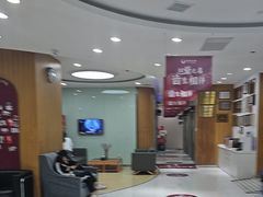 -雅悦齿科(顾村公园店)