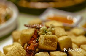 Xizhou Bursting Tofu