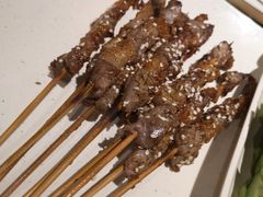 烤羔羊肉串-木屋烧烤(坂田天安云谷店)