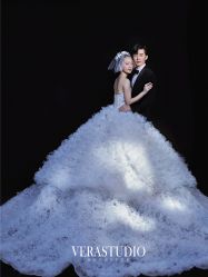 -至臻微拉婚纱摄影