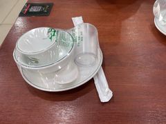 -湖南人家湘菜馆(镇江路店)