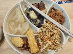 -素满香·全民食养自助(长宁龙之梦店)