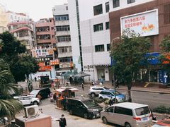 -肯德基(湾畔店)