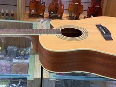 -海音琴行雅马哈钢琴·海伦·施特劳斯(金沙店)