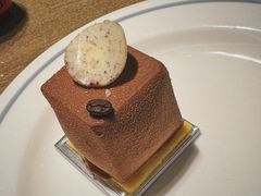 -咖啡苑自助餐厅·中国大饭店