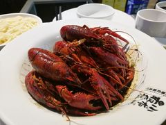 -龙巢盱眙龙虾·牛蛙·烧烤宵夜(八卦岭店)