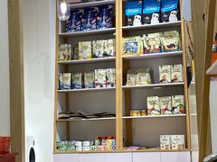 -屋虎猫馆(宝安大仟里店)