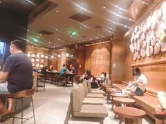 -星巴克臻选(北京颐堤港中心第二店)