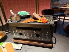 -蟹犇前•帝王蟹雪蟹(陆家嘴店)