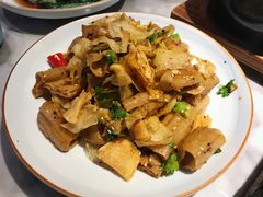 土豆片栲姥姥-杏花堂山西菜馆(壹方城店)