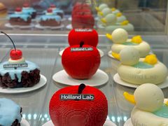 -好利来(上海虹桥新天地Lab主题店)