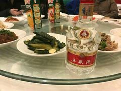 -泓历皇朝酒店(东亭店)