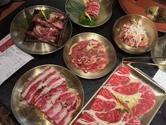 经典原味排骨肉-西塔老太太泥炉烤肉(温州首店万象城黑金店)