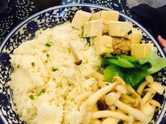 -蜗牛小馆醉乡民谣云南菜(惠新西里店)