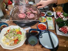 -明洞阿姨·韩式酱蟹烤肉·创意料理(三元桥店)