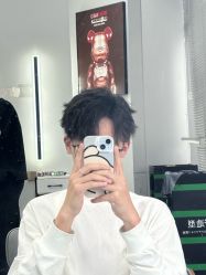 -藤野造型烫染·漂发