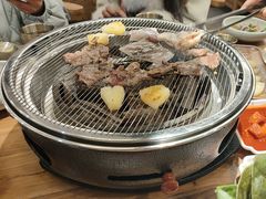 -青瓦餐厅·生鱼片·韩园烤肉(西塔店)