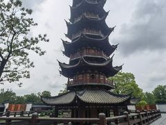 -龙华寺