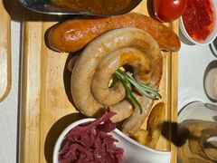 -俄士厨房(五棵松华熙LIVE店)