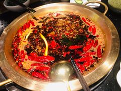 -潮火锅·麻辣牛肉火锅(观音桥方圆·LIVE店)