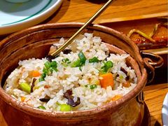 -一坐一忘云南菜(嘉里中心店)