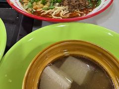 -中央民族大学学生食堂