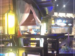 大堂-红蜡烛•瓦罐粥家常菜•夜宵(中山路店)