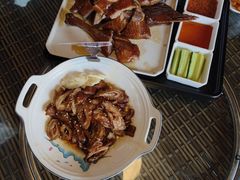 -老鼎万春卤菜(五代传承创始老店)