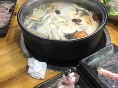 -风情丽江斑鱼火锅(孙家沟西南路80号店)
