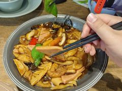 -蜜桃餐厅·伴山(湖滨商业街店)