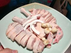 -三个椰子·现砍椰子鸡(金源CBD店)