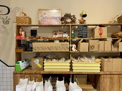 -沁屋面包店(人民东路店)