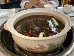秘制野菌养生汤炖土鸡［小］-名善山珍·野生菌汤锅(文殊院店)