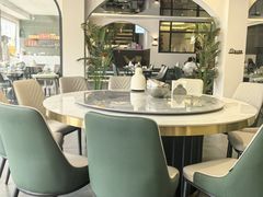 -何适山庄 ·可团建(水长城P2停车场店)