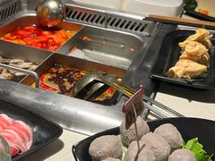 -海底捞火锅鲜切牛肉主题店(长寿路店)