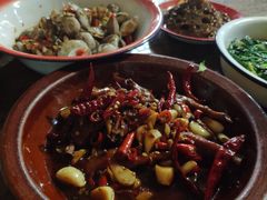 -老三样·美食研究中心(世贸路店)