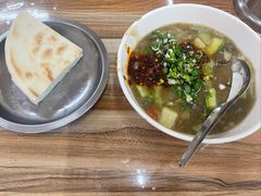-老字号贾家肉丸糊辣汤(光明巷店)