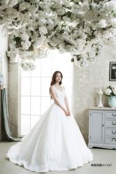 -巴黎婚纱摄影工作室