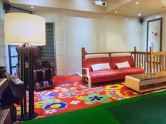 -喜鹊愉家酒店(郑州曼哈顿博览中心地铁站店)