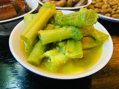 -咸亨酒店