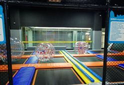 -蹦贝运动中心·蹦床·攀岩·闯关(龙岗店)