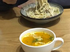 -HELLO 27 意面·沙拉·帕尼尼