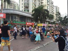 -海南大学南门小吃一条街(海甸三西路店)