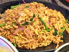 -路边边.炒菜烧烤.音乐餐厅(良乡长虹店)