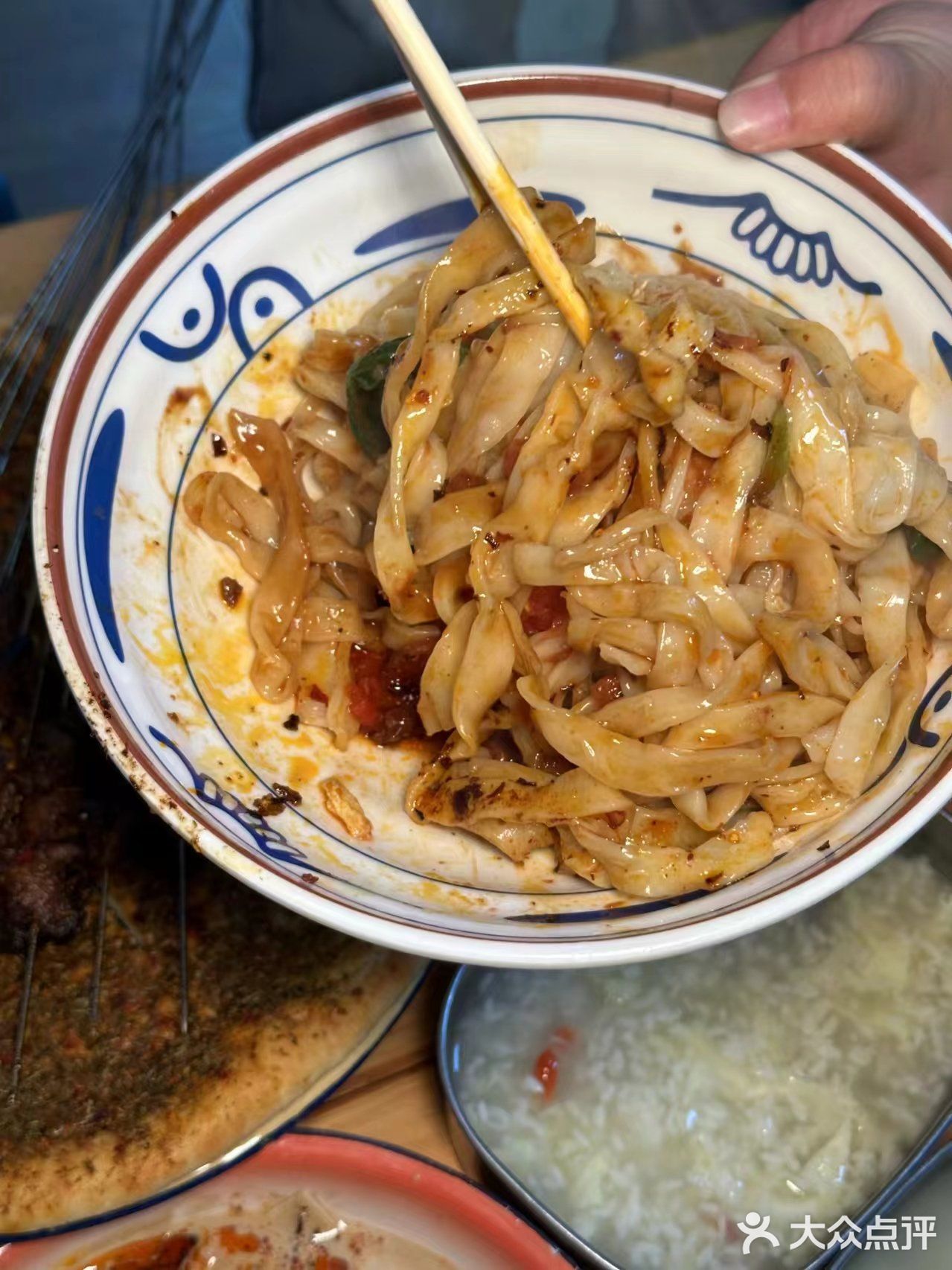 藏在巷子里的宝藏烤肉就是这家！！！
