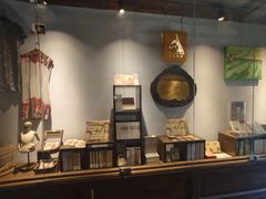 -良友书坊(安徽路店)