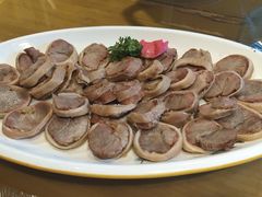 -大宝全猪馆(南京路店)