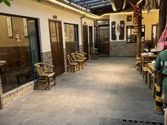 -李东农庄(中南百草园地标店)