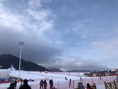 -丝绸之路山地度假区滑雪场